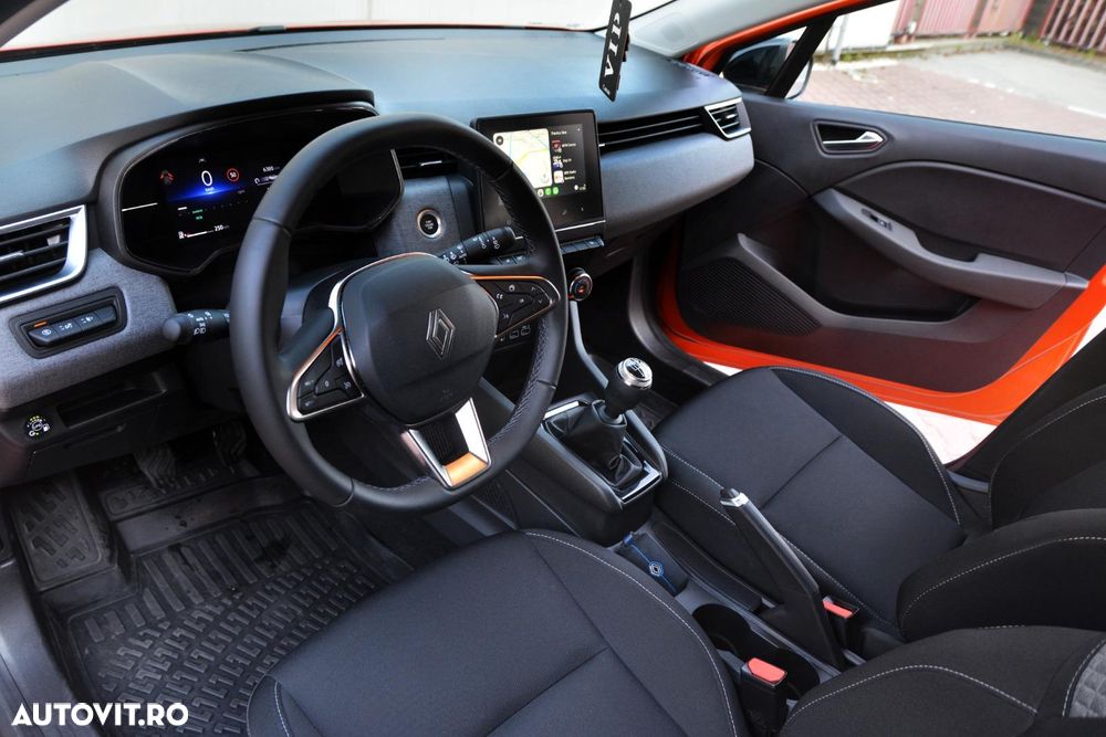 Renault Clio V TCe 100 Evolution - 10