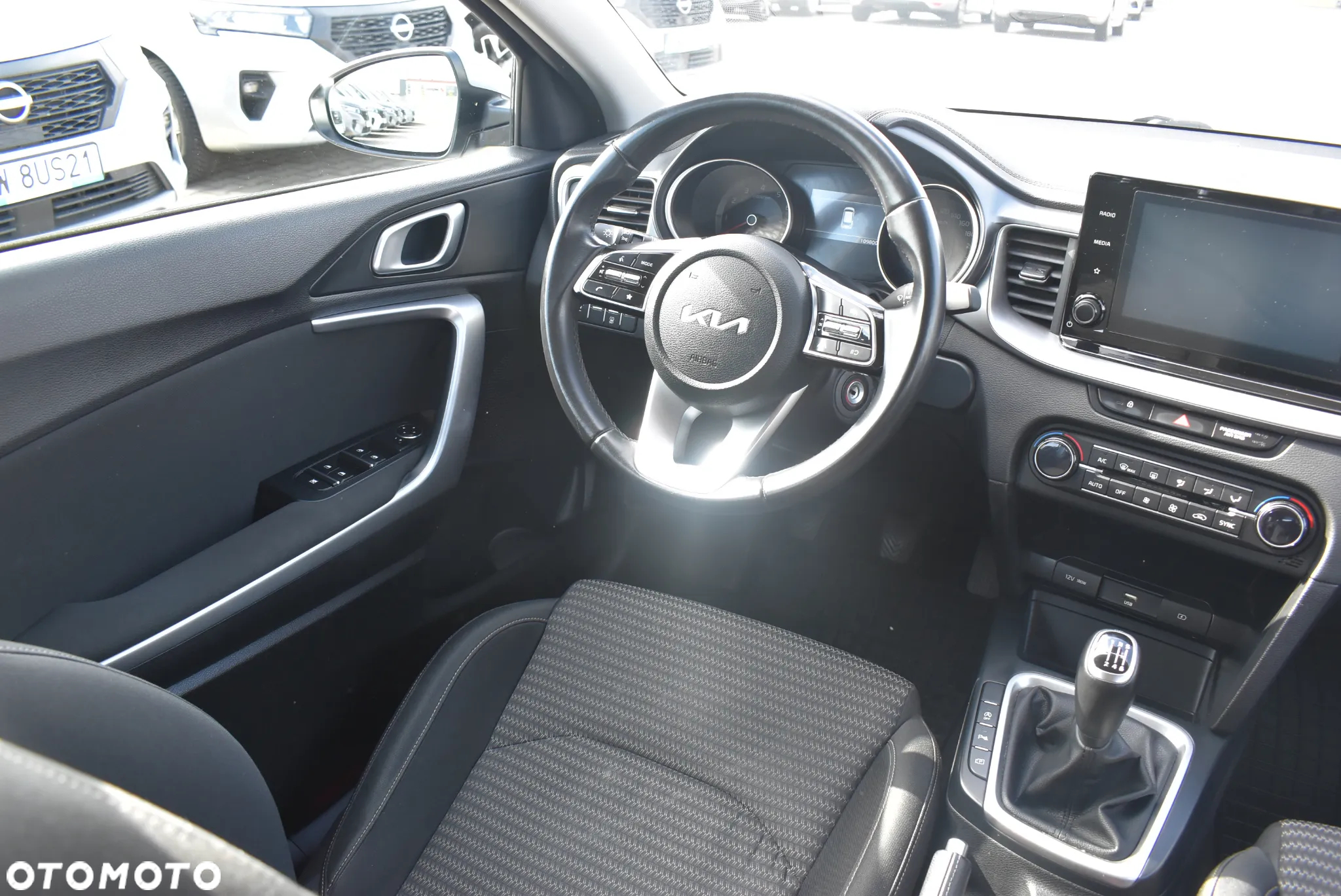 Kia Ceed 1.5 T-GDI M - 15