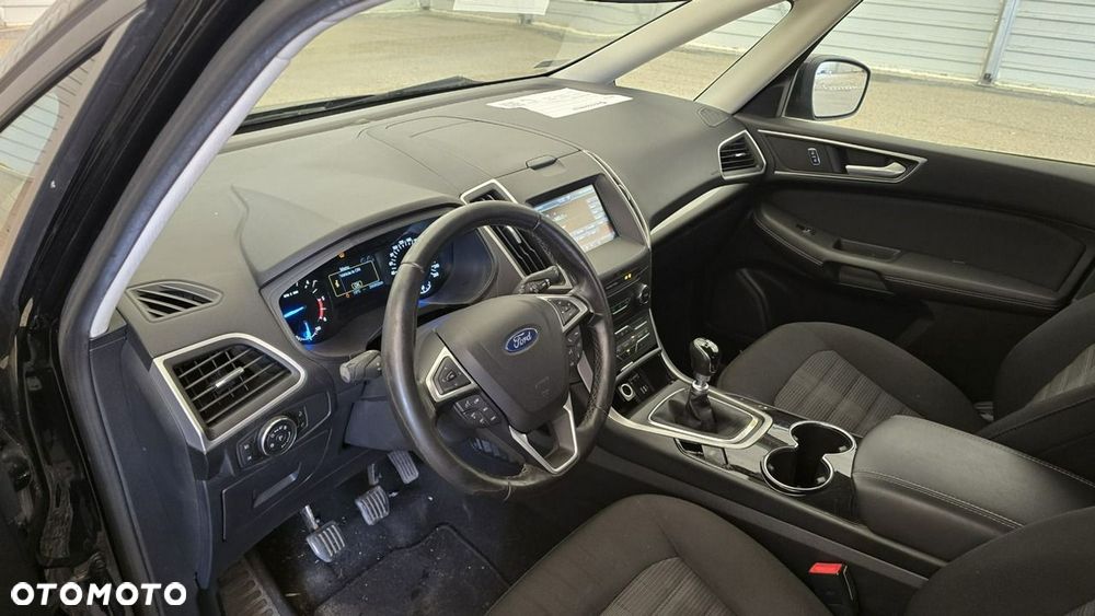 Ford Galaxy - 14