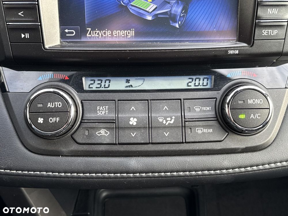 Toyota RAV4 Hybrid Premium 4x2 - 26