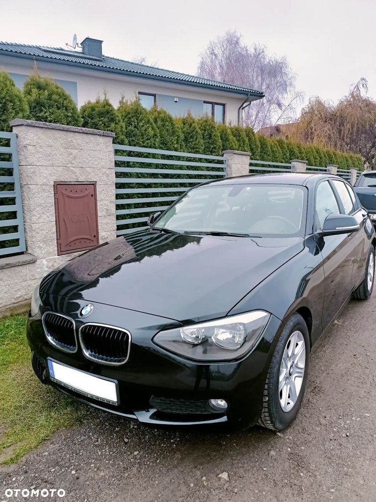 BMW Seria 1 118d DPF - 1
