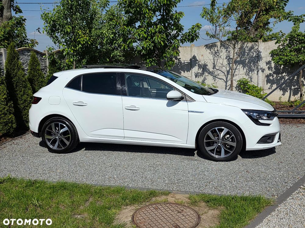 Renault Megane ENERGY dCi 130 BOSE EDITION - 8