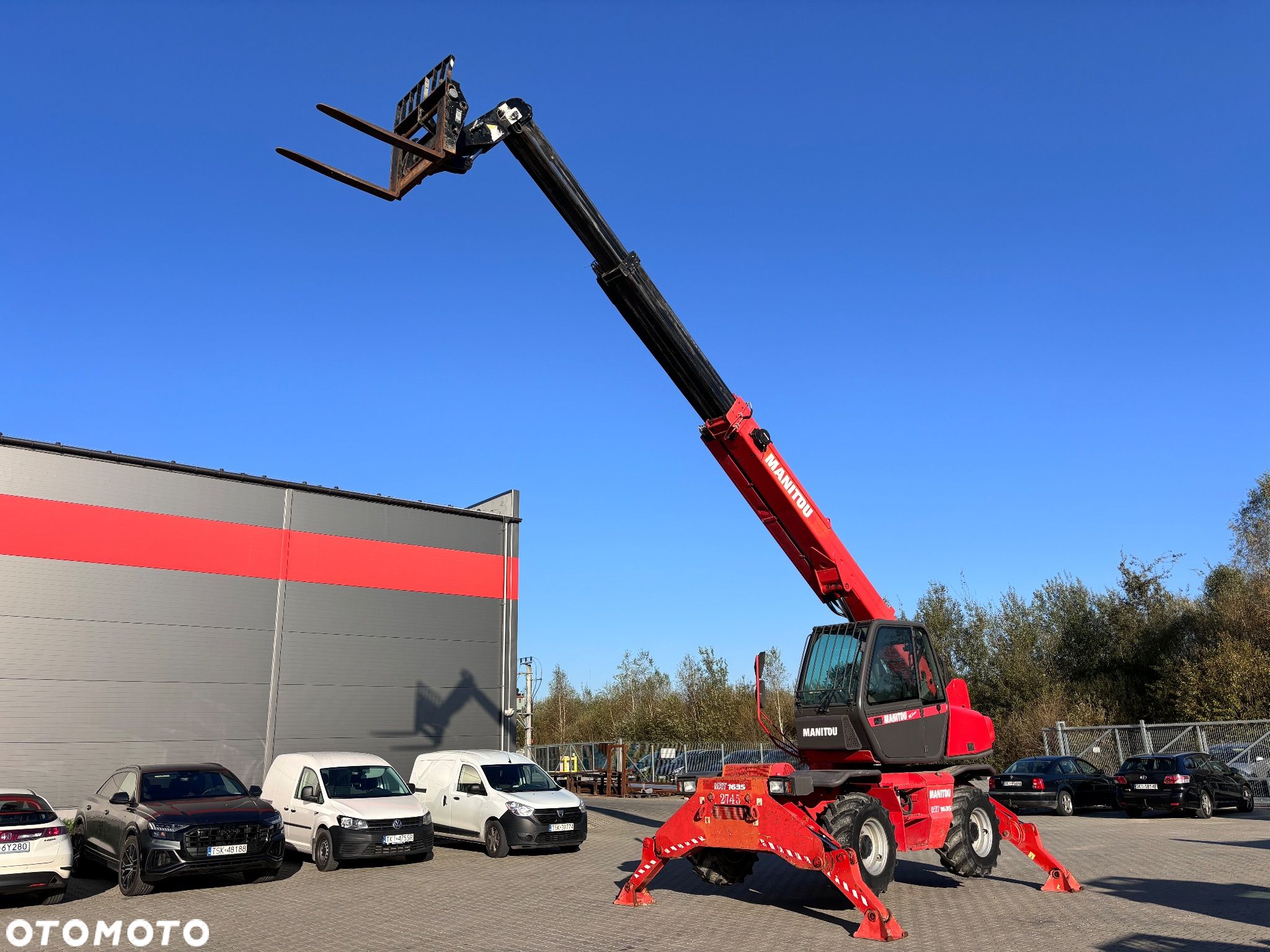 Manitou MRT 1635  Ładowarka teleskopowa obrotowa - 11