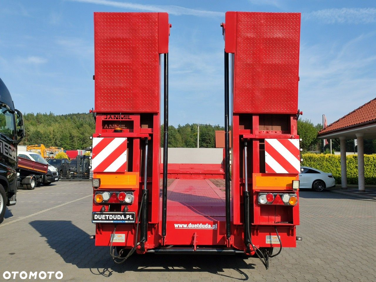 Bodex JANMIL Burtówka Laweta Niskopodłogowa Podczołgówka 3-Osie - 14
