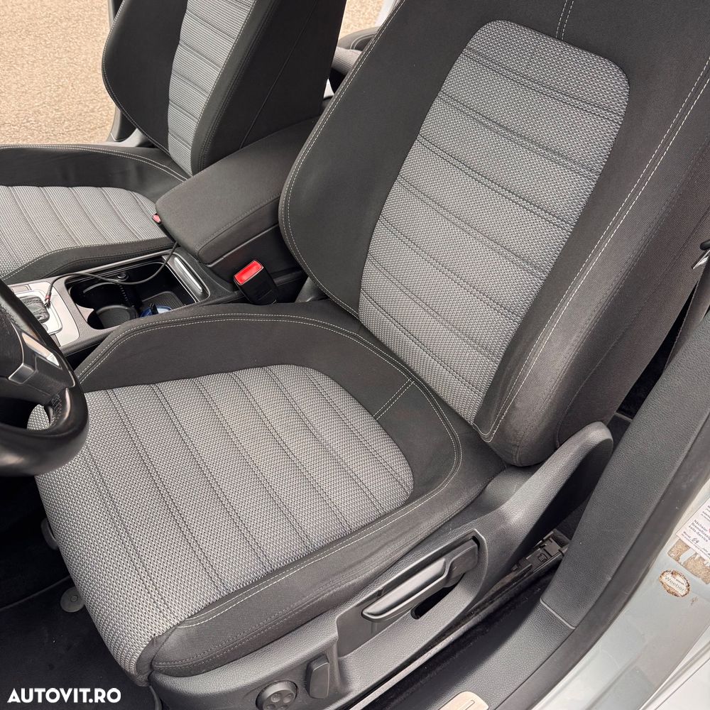 Volkswagen Passat CC 2.0 TDI DSG - 13