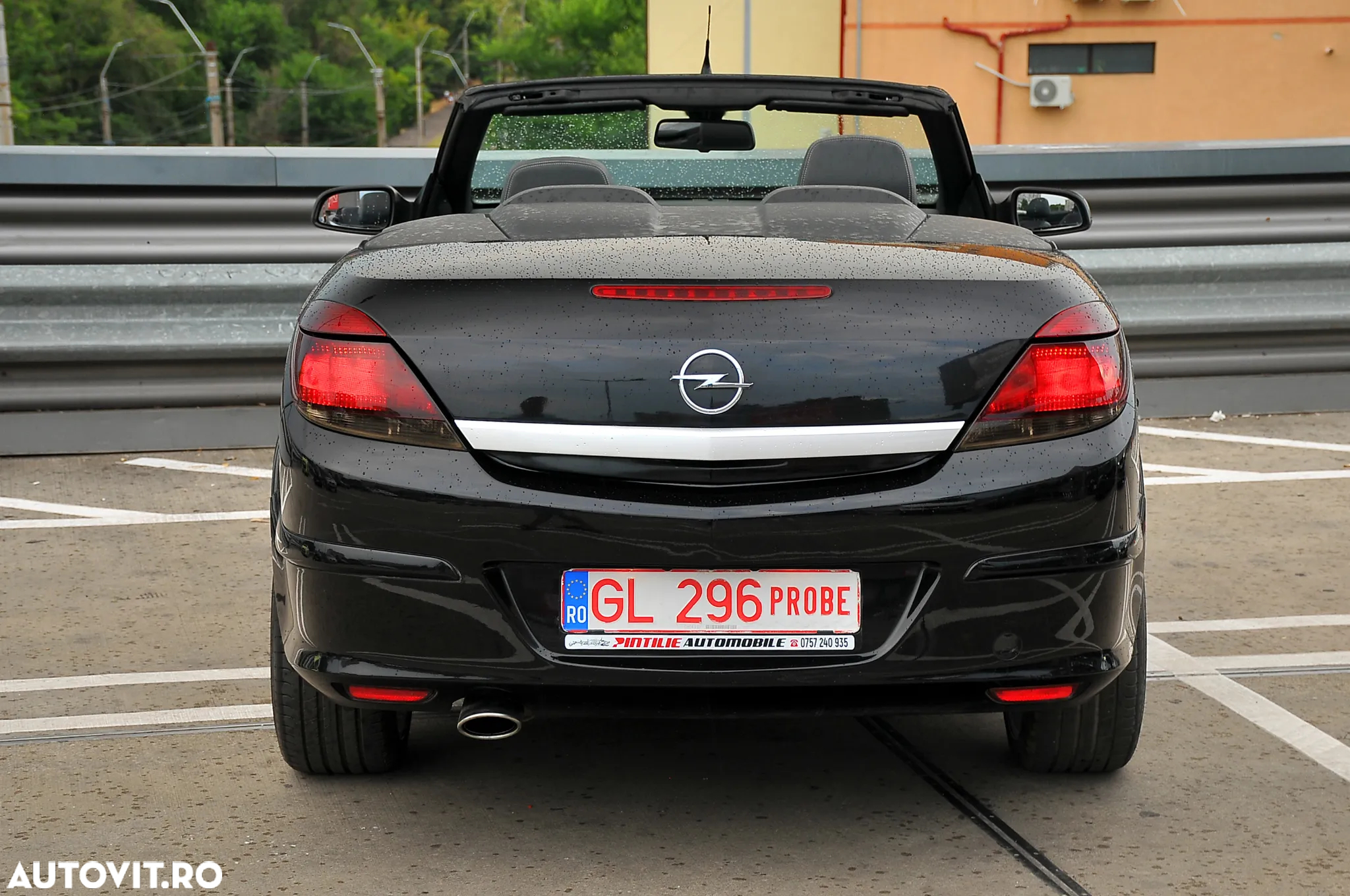 Opel Astra GTC 1.9 CDTI Cosmo - 10