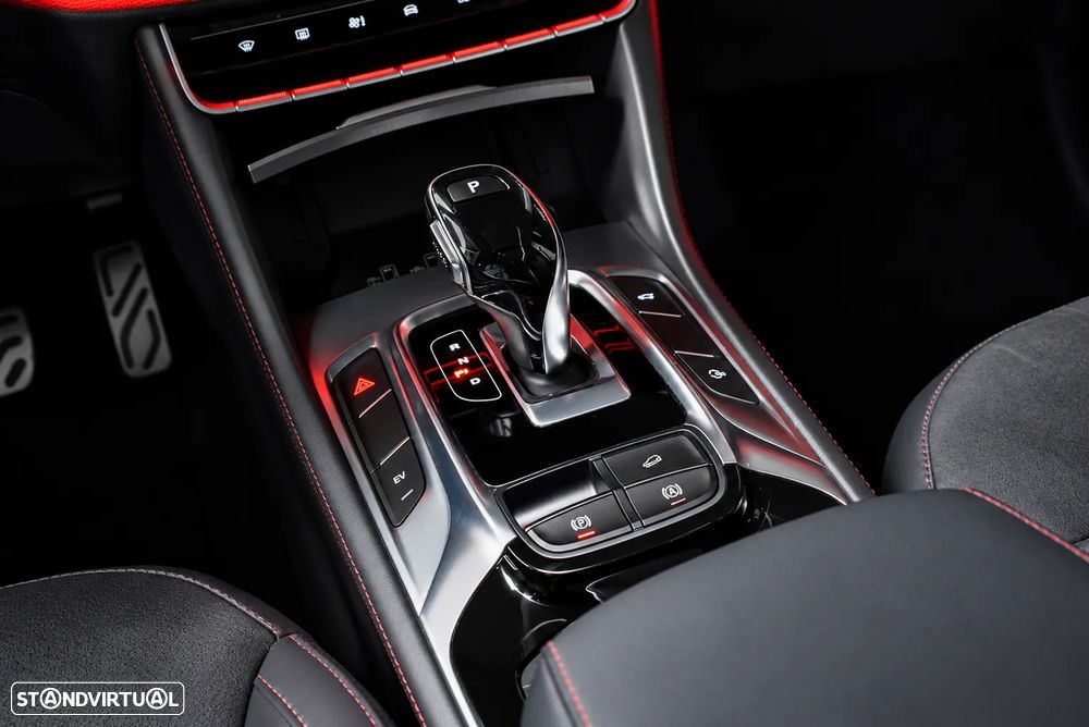 MG EHS 1.5 T-GDI Plug-in Hybrid Luxury - 32