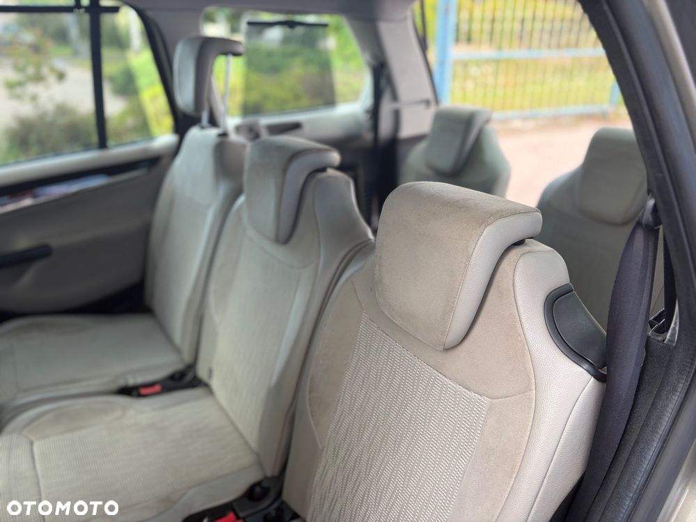 Citroën C4 Grand Picasso 2.0 HDi Exclusive - 21