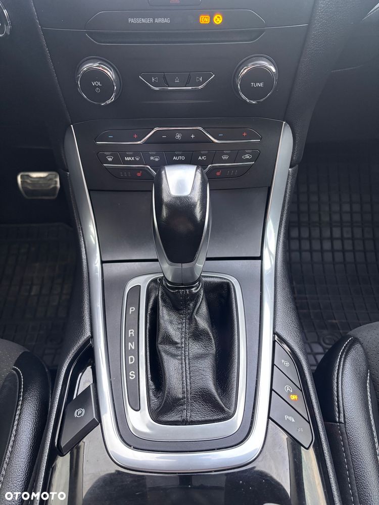Ford S-Max 2.0 TDCi Bi-Turbo ST-Line PowerShift - 25