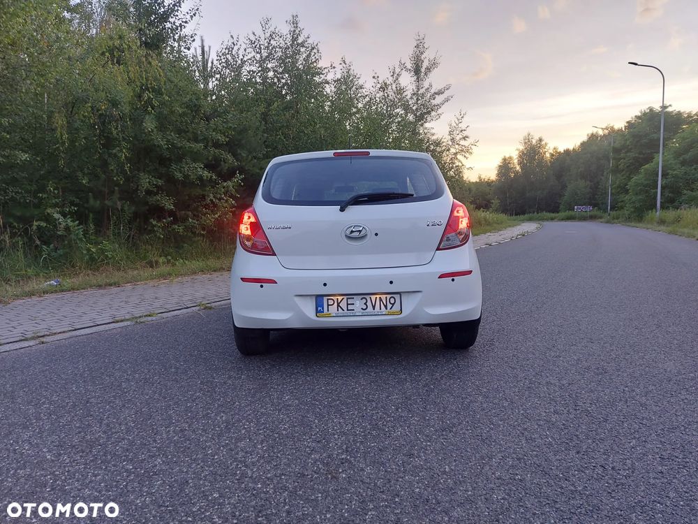 Hyundai i20 1.25 Classic + - 5