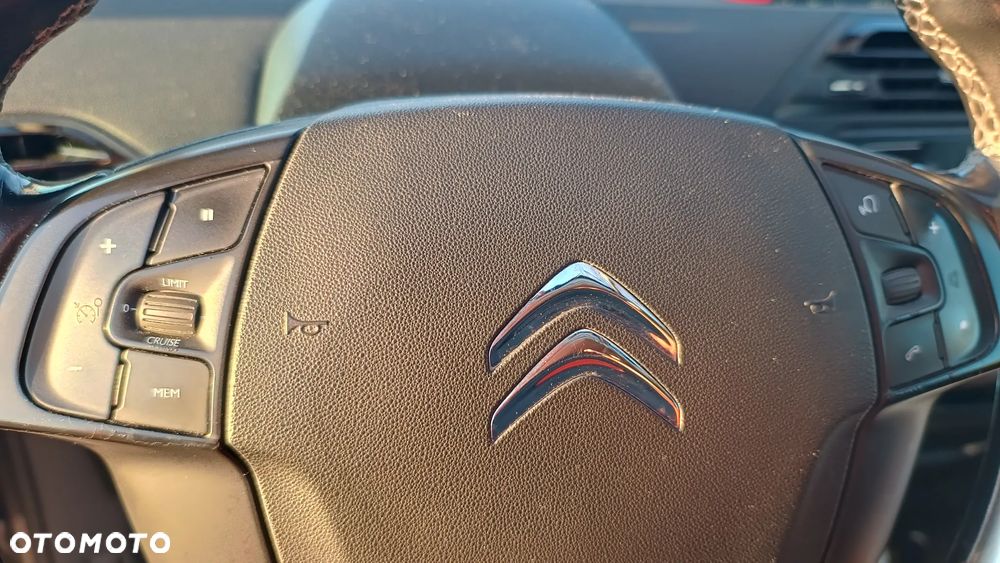 Citroën C4 Picasso 1.6 BlueHDi Shine S&S - 3