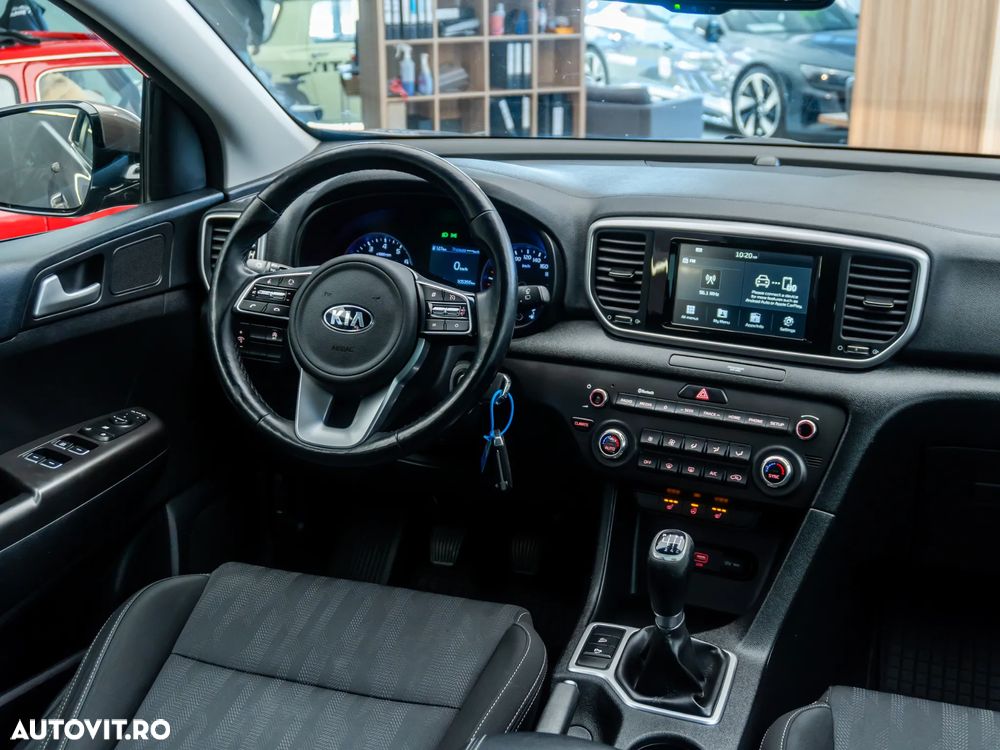 Kia Sportage 1.6 GDI 2WD Black Edition - 35