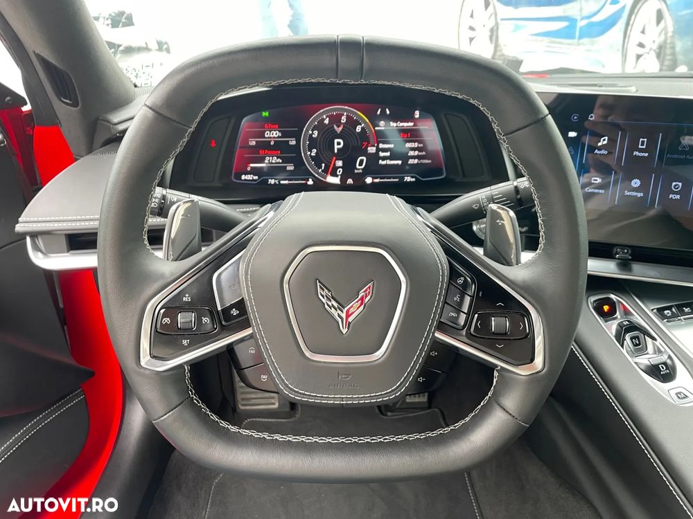 Chevrolet Corvette - 8