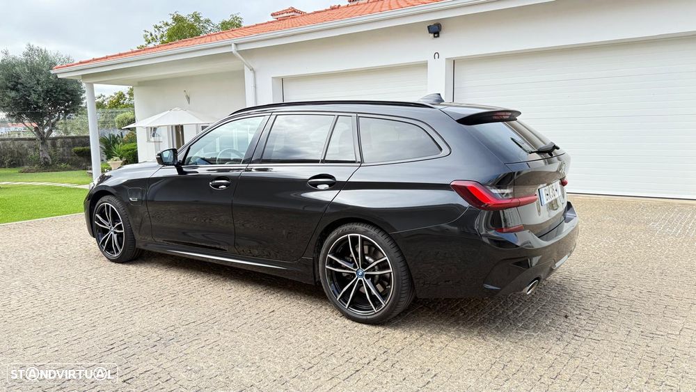 BMW 320 e Pack Desportivo M Auto - 6