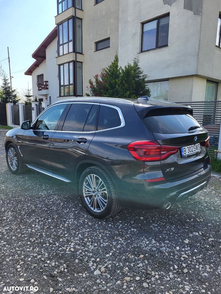 BMW X3 xDrive30i AT Luxury Line - 7