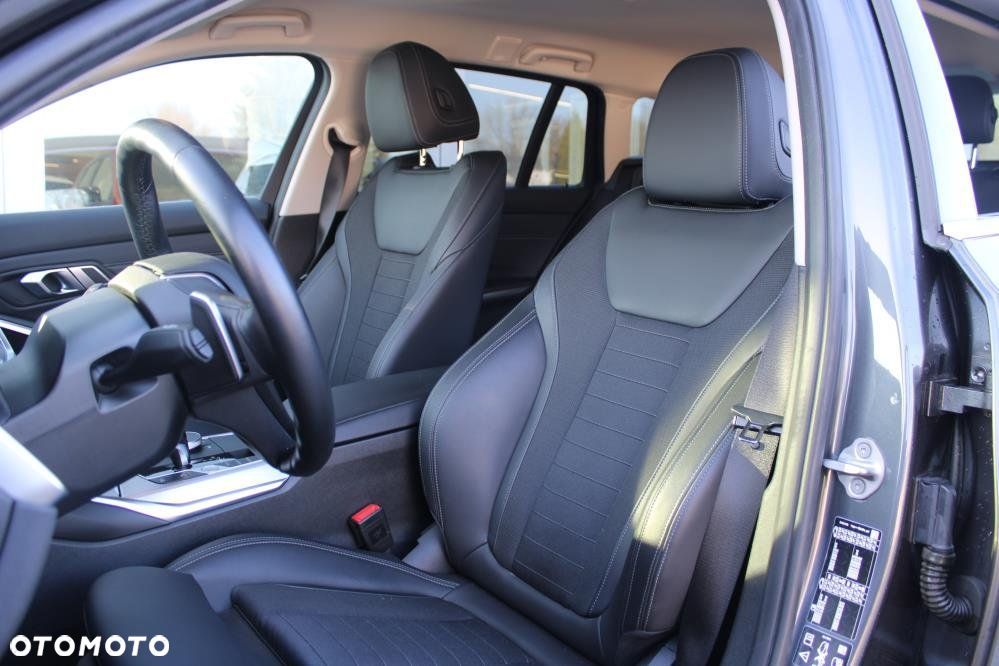 BMW Seria 3 - 10