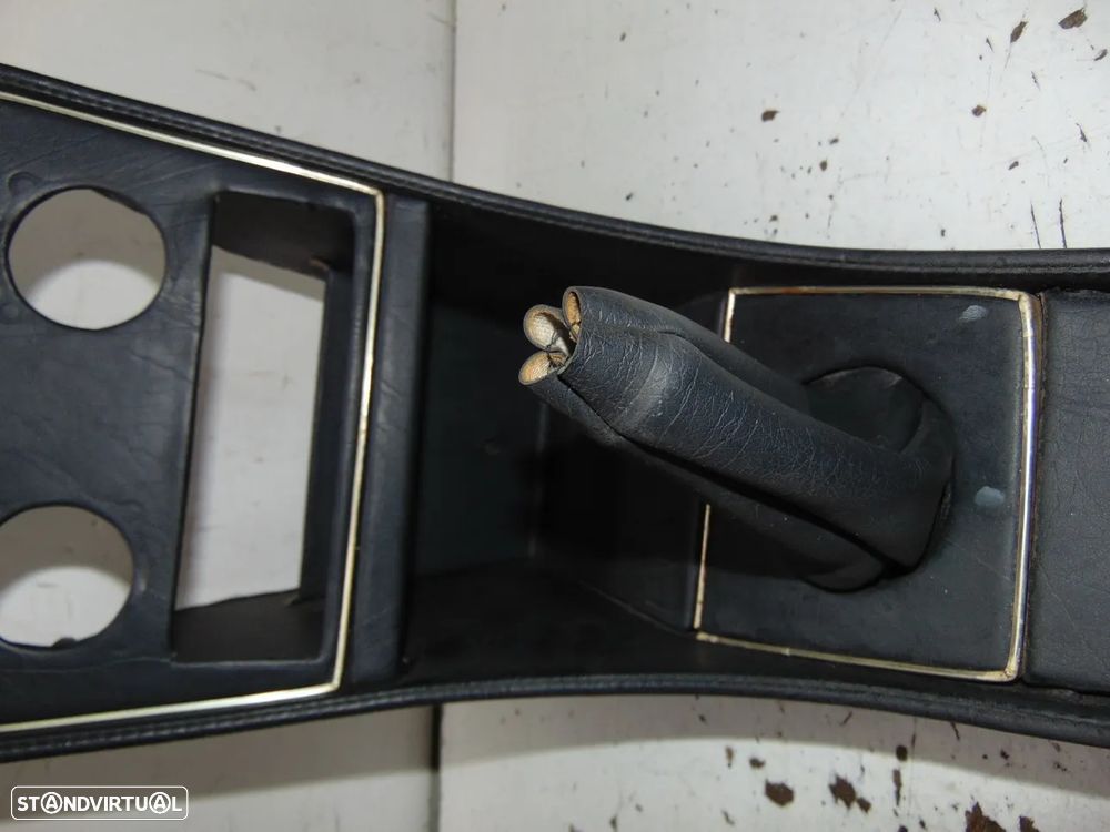 Antigos/clássicos consola central - 4