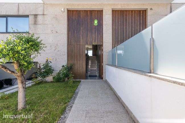 Moradia T4 com 2 Suites em Dume - Braga - Grande imagem: 2/47