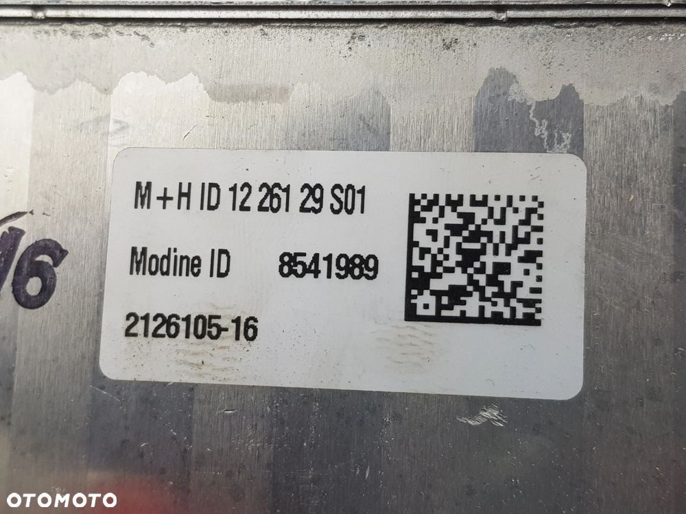 NOWA ORYGINALNA Chłodnica Chłodniczka oleju Mercedes w177 A2601800400 - 9