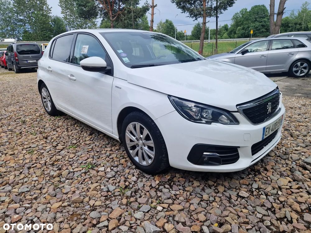 Peugeot 308 PureTech 110 Stop & Start Style