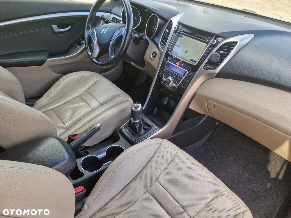 Hyundai i30 - 14