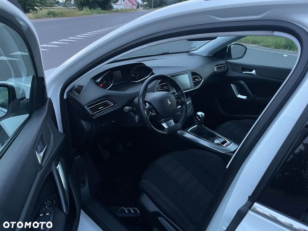 Peugeot 308 1.6 BlueHDi Business Line S&S - 8