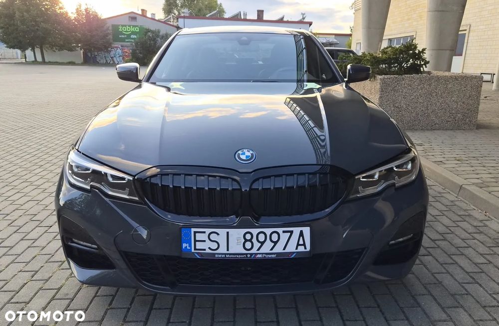 BMW Seria 3 330e PHEV xDrive M Sport sport - 8