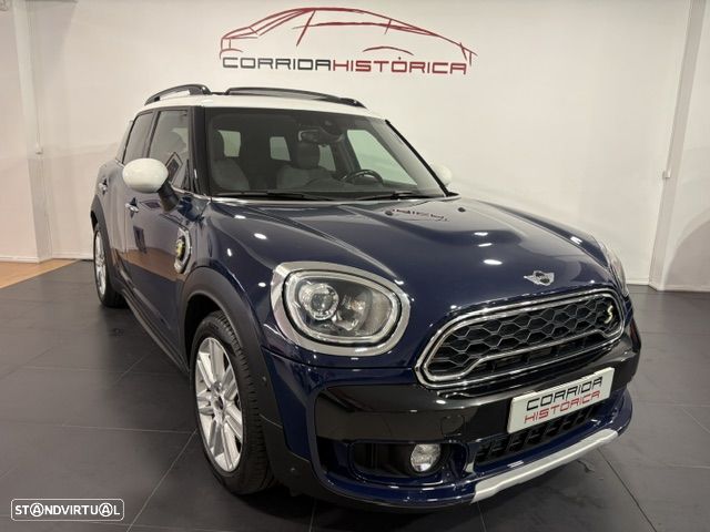 MINI Countryman Cooper SE ALL4 Auto - 17