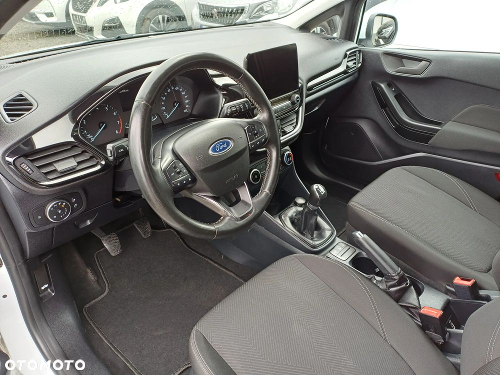 Ford Fiesta 1.1 S&S COOL&CONNECT - 14