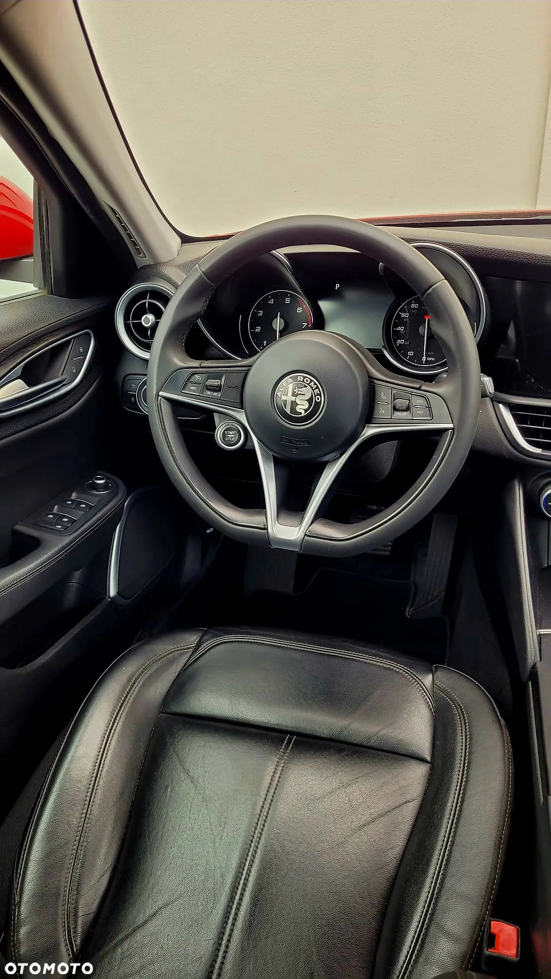 Alfa Romeo Giulia - 17