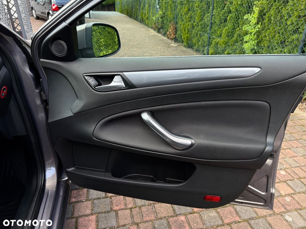 Ford Mondeo 2.0 TDCi Viva Trend - 15