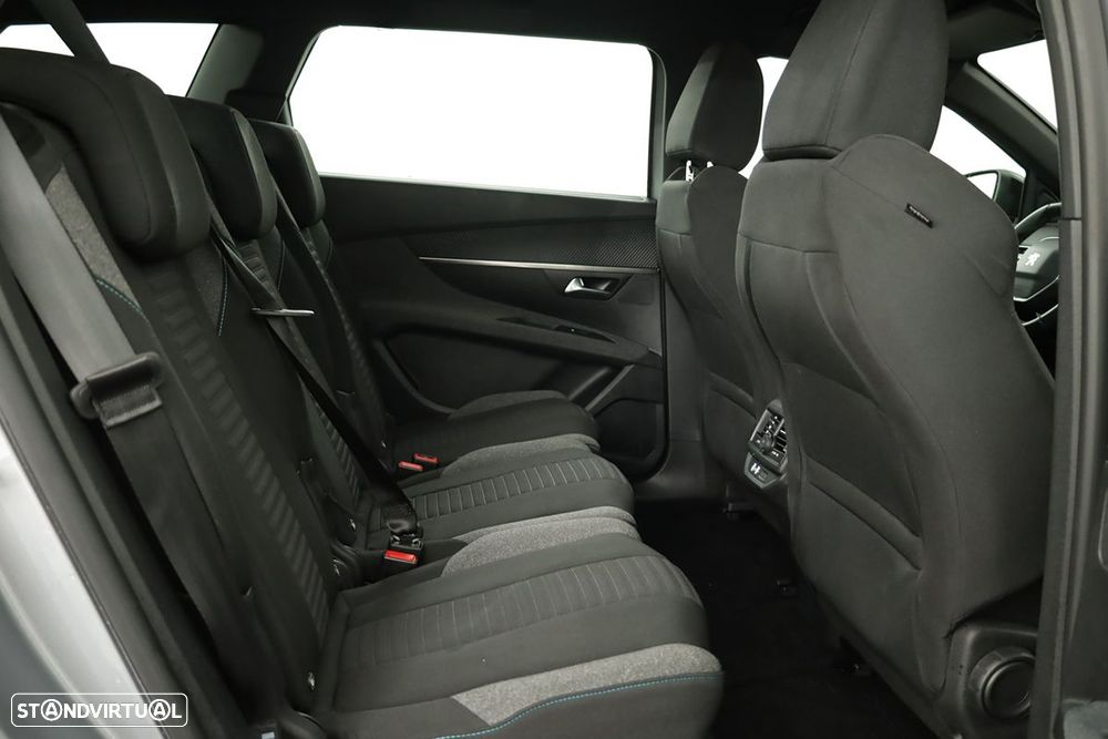 Peugeot 5008 1.5 BlueHDi Active Pack EAT8 - 23