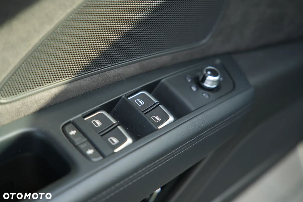 Audi A8 4.0 TFSI cylinder on demand quattro tiptronic - 20