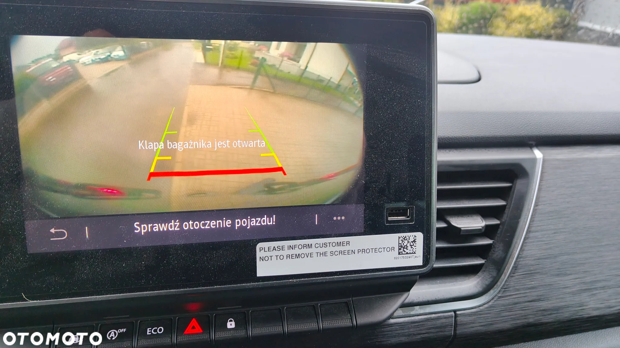 Renault Trafic - 16