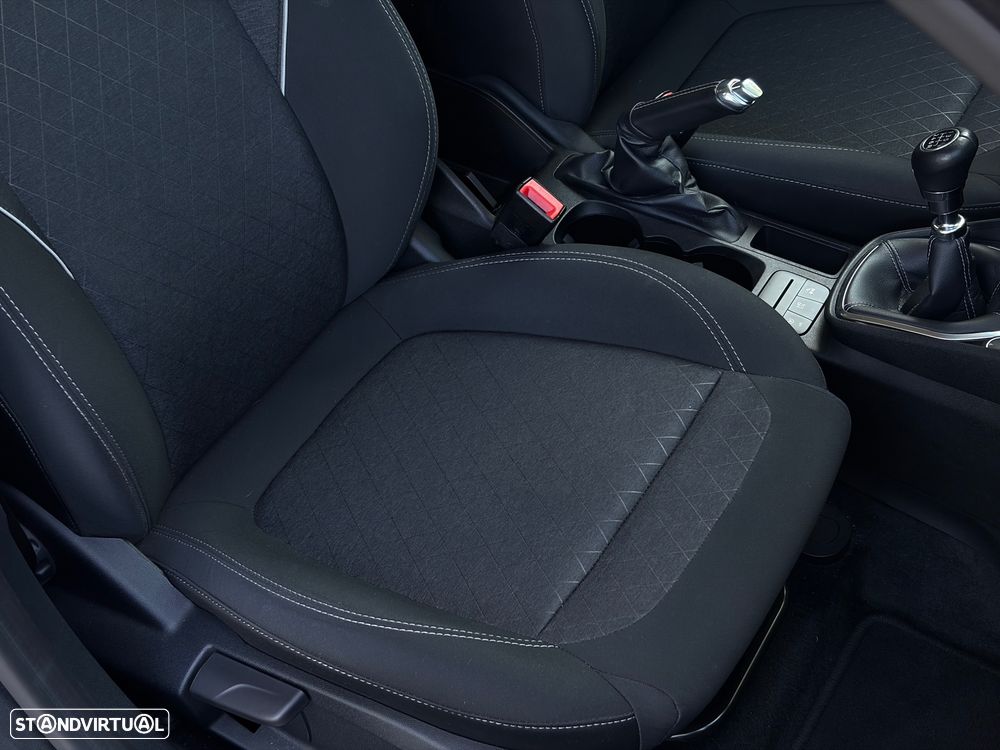 Ford Fiesta 1.0 EcoBoost Active - 35