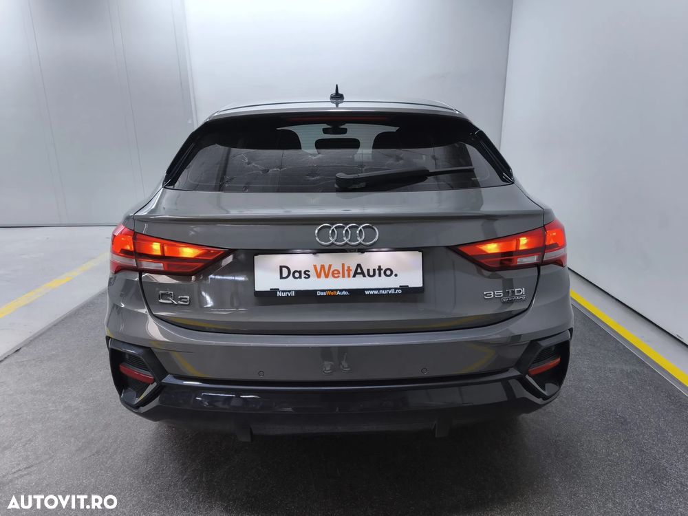 Audi Q3 Sportback 2.0 35 TDI quattro S tronic W3 Basic - 4