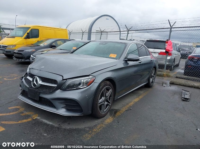 Mercedes-Benz Klasa C 300 4Matic 9G-TRONIC AMG Line - 1