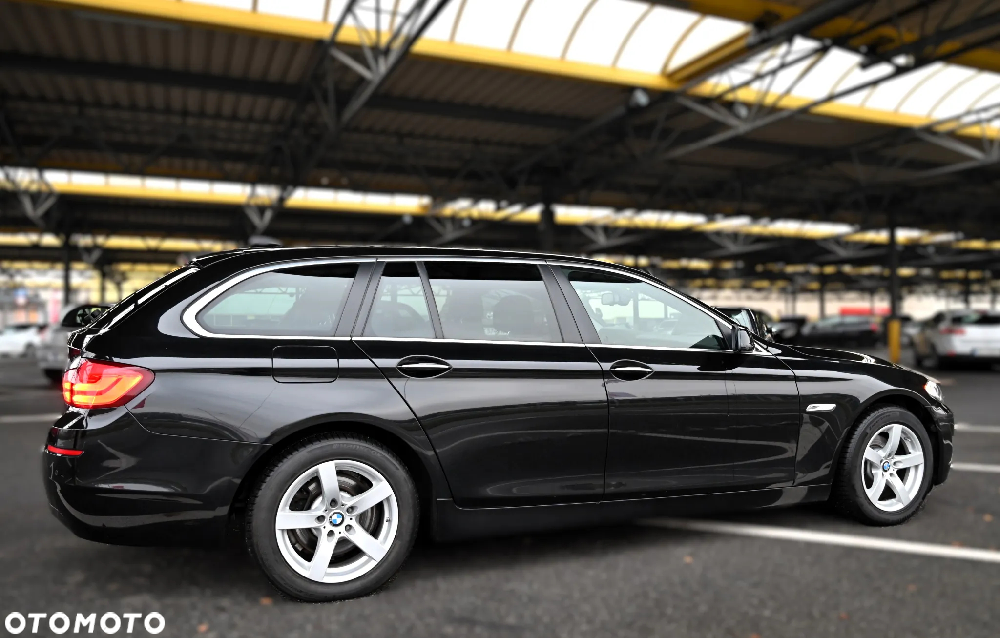 BMW Seria 5 - 21