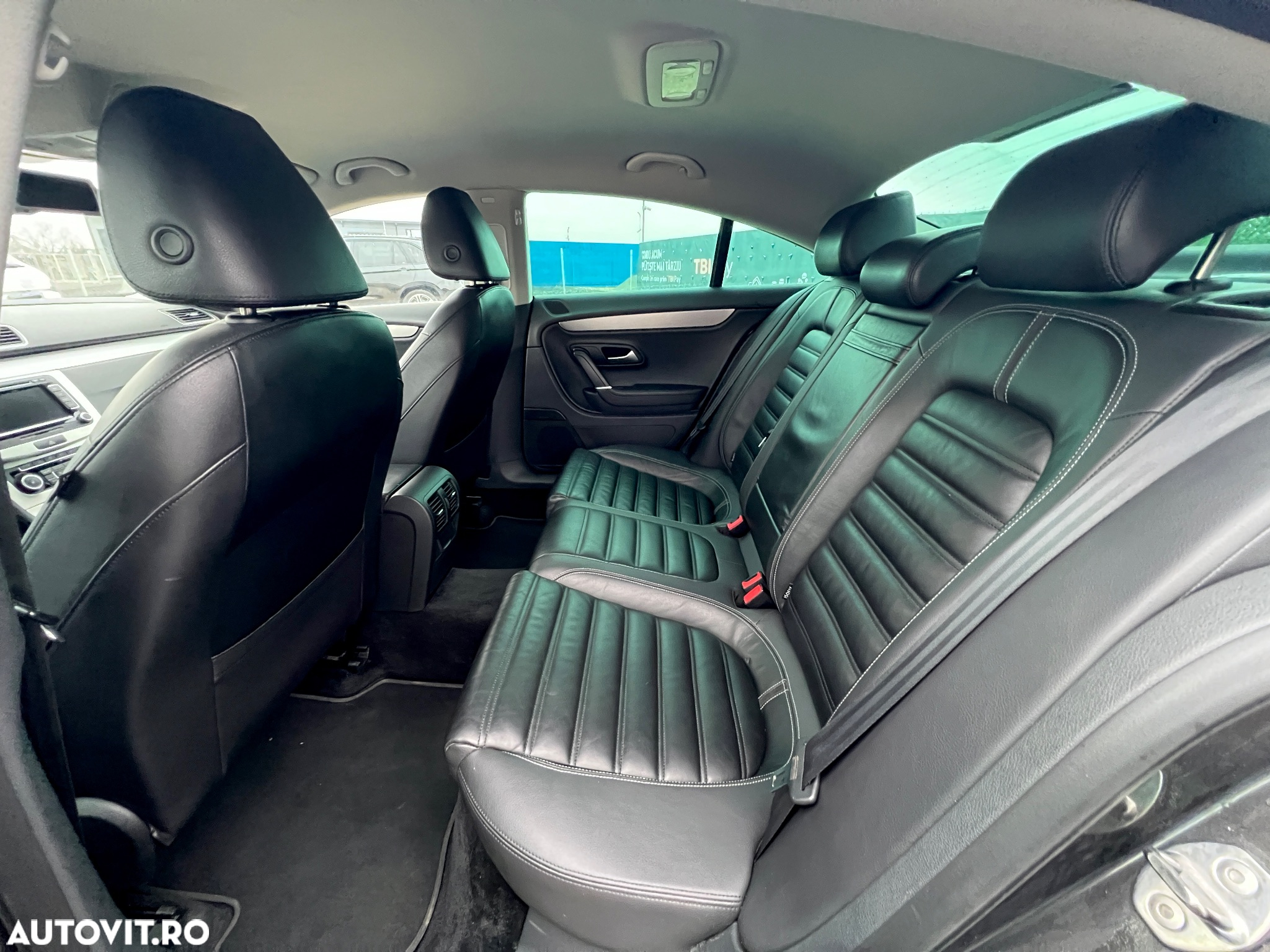 Volkswagen Passat CC 2.0 TDI BlueMotion Technology DSG Exclusive - 17