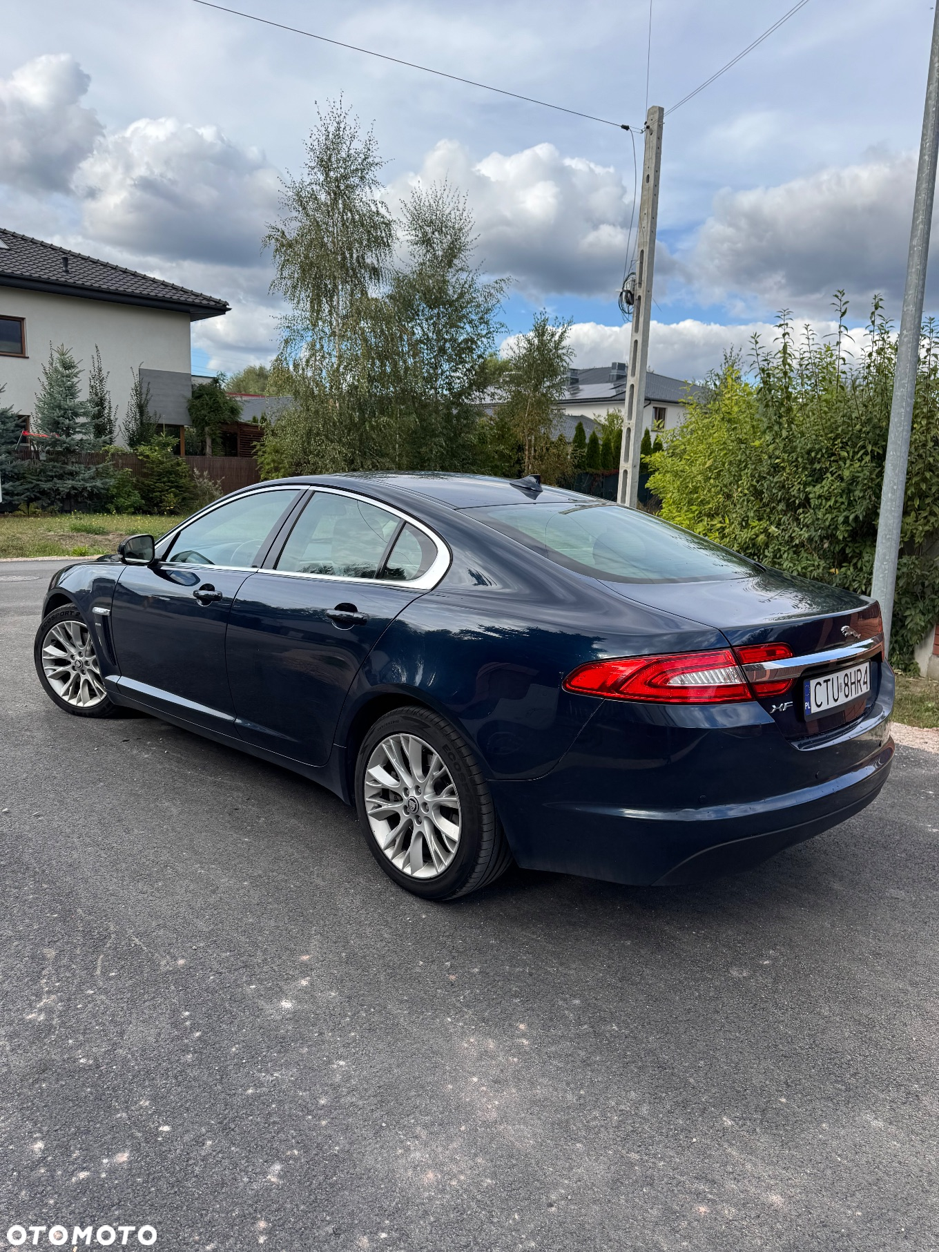 Jaguar XF 2.2 D Premium Luxury - 29