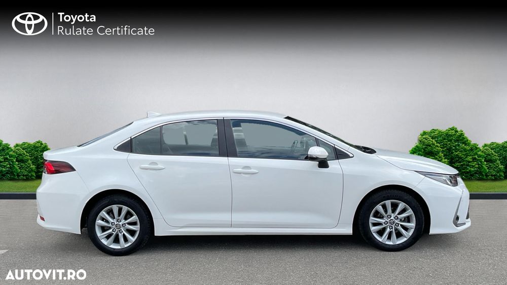 Toyota Corolla 1.8 HSD Business - 5