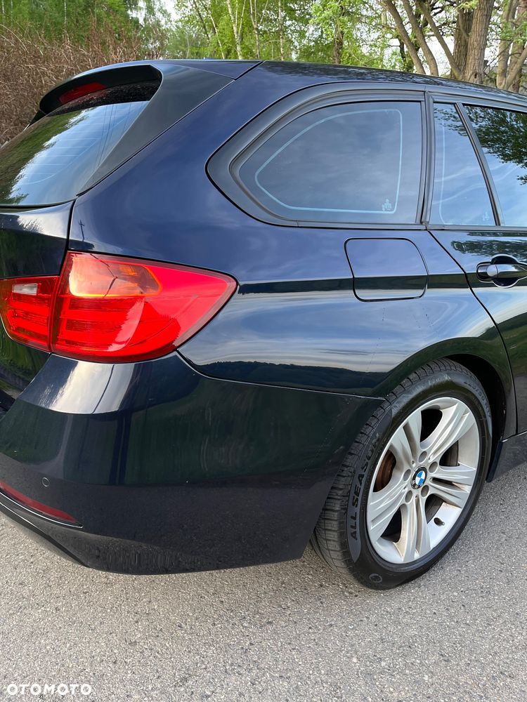BMW Seria 3 320d Efficient Dynamics Edition - 6
