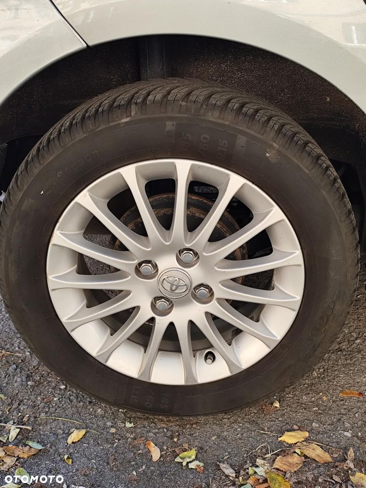 Toyota Yaris 1.33 VVT-i Sol - 8