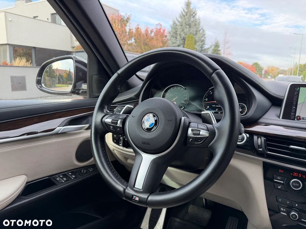BMW X6 M50d - 32
