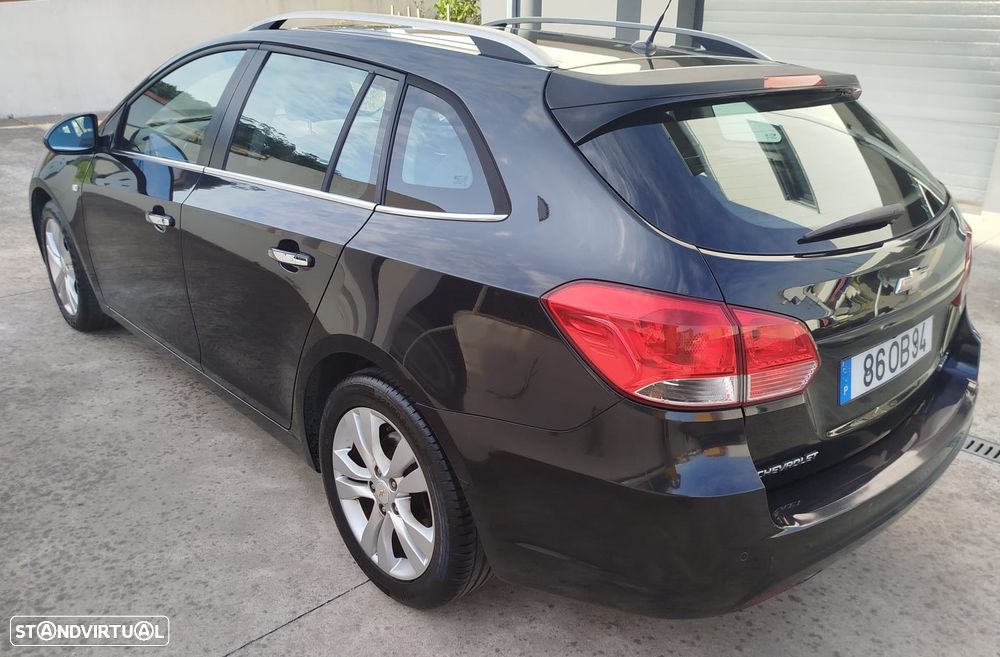 Chevrolet Cruze SW 1.7 VCDi LTZ - 7