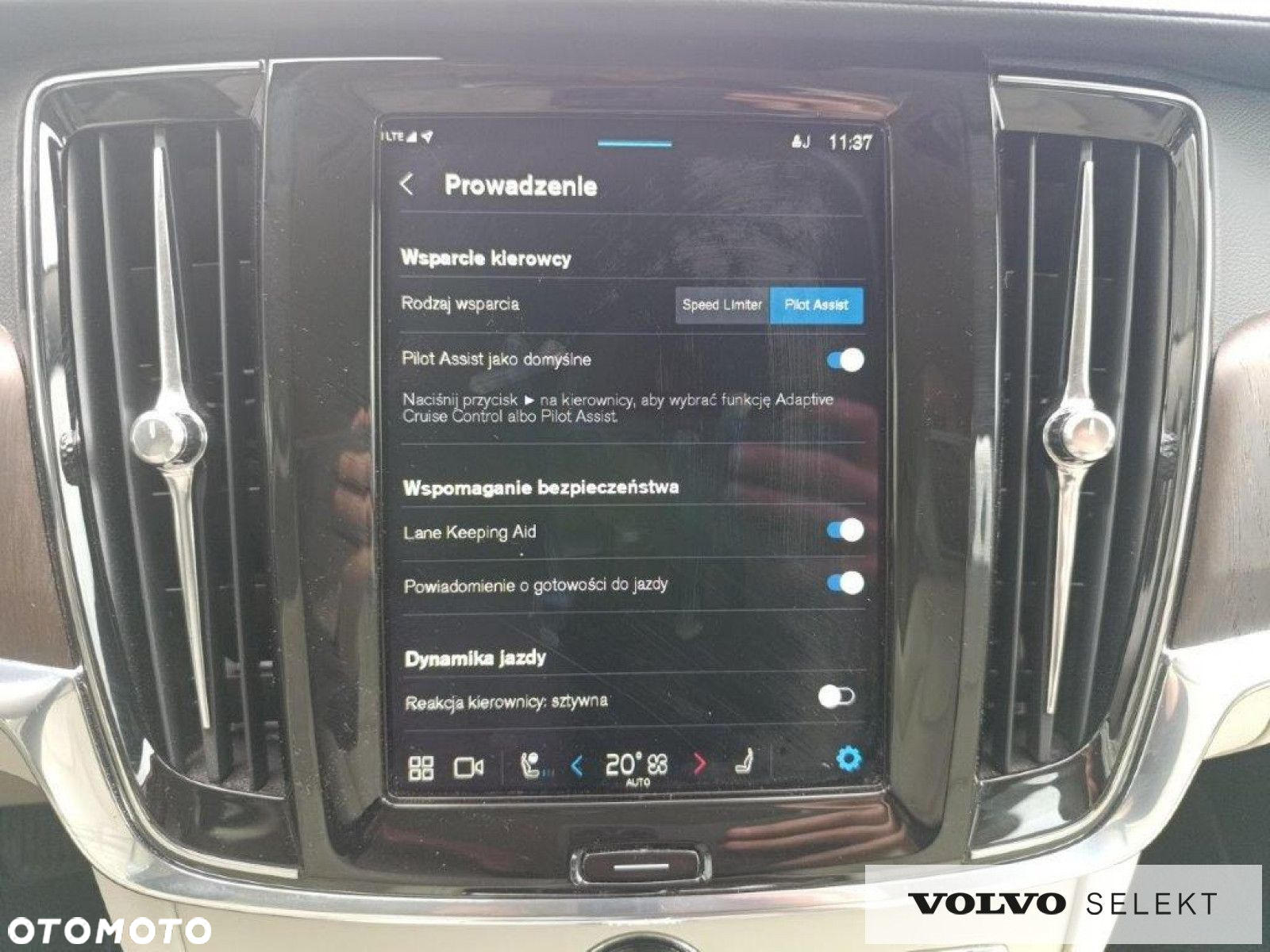 Volvo S90 - 24