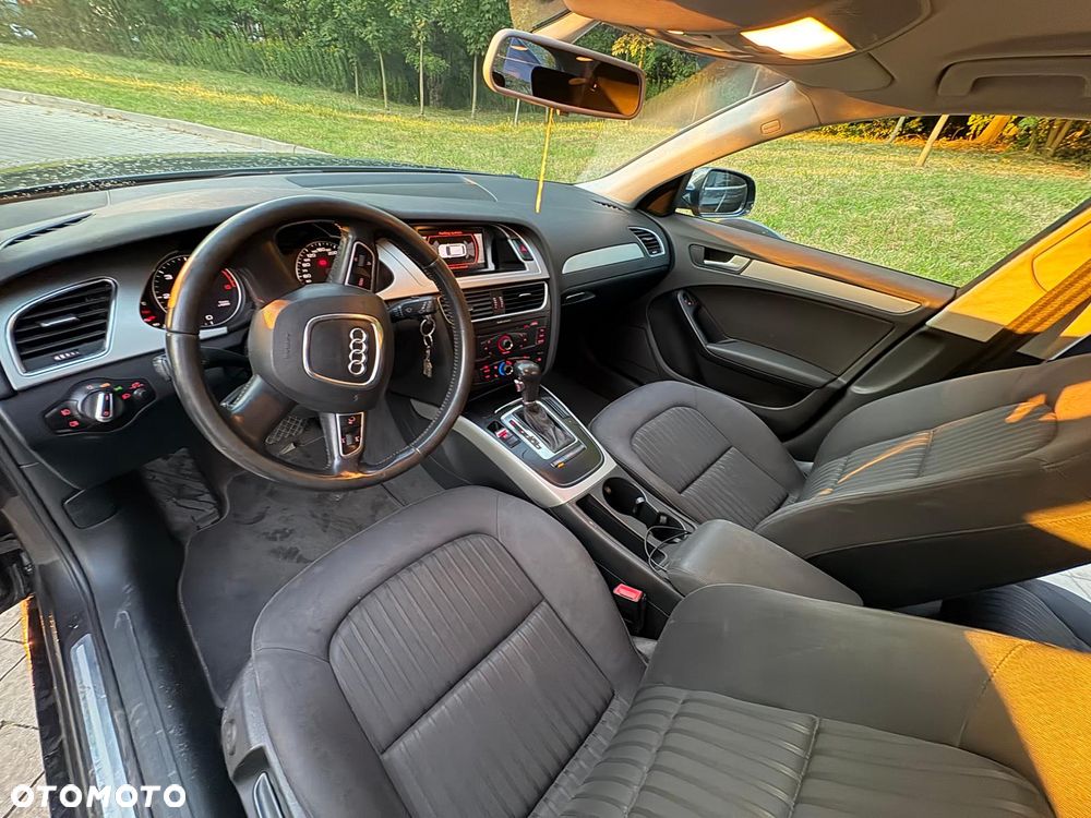 Audi A4 Avant 2.0 TDI Multitronic - 14