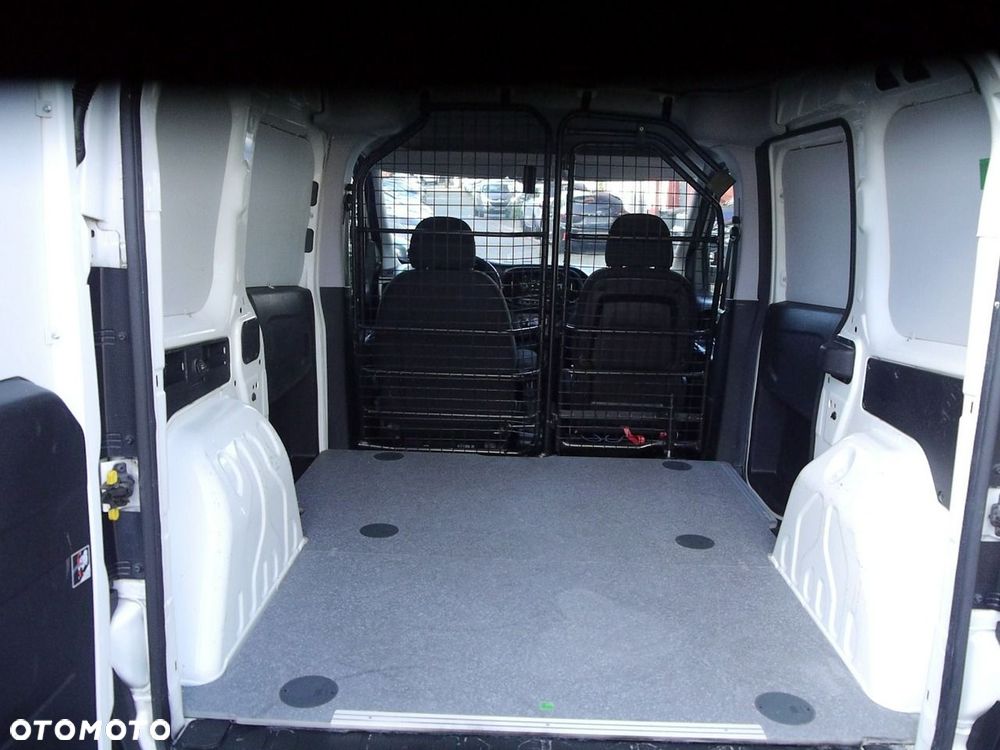 Fiat Doblo - 22