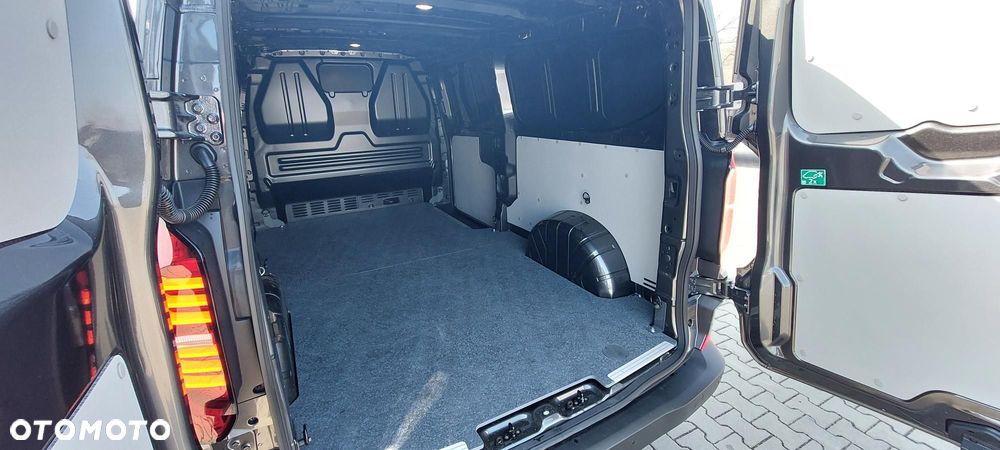 Volkswagen Transporter T7 Furgon - 16