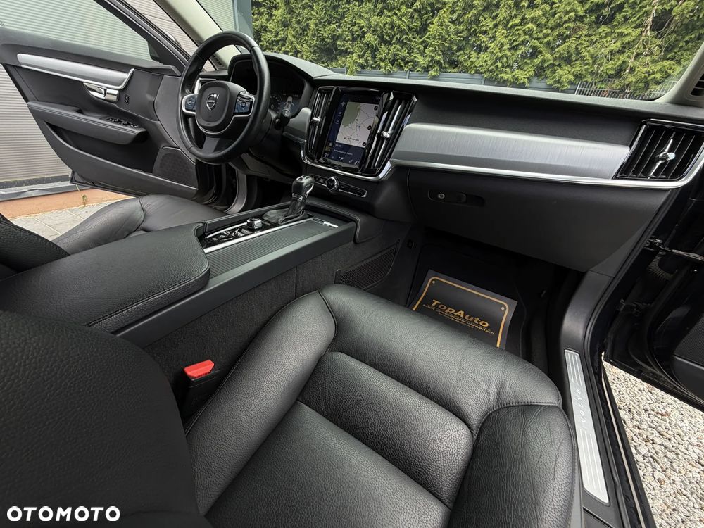 Volvo V90 D3 Geartronic Momentum Pro - 14